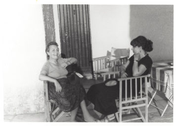 Με την συγγραφέα Γαλάτεια Σαράντη 1982